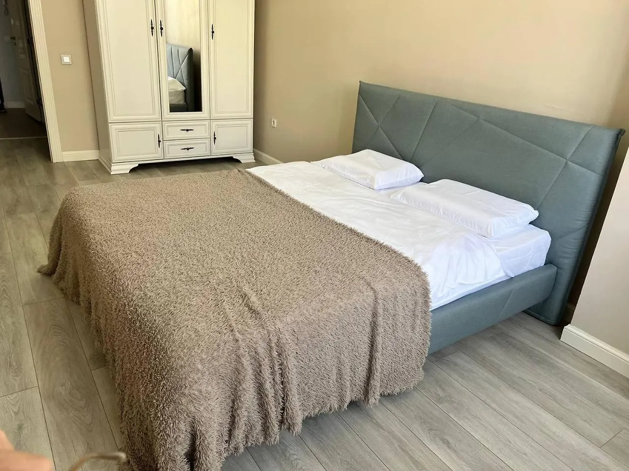 Almaty City Apartments
