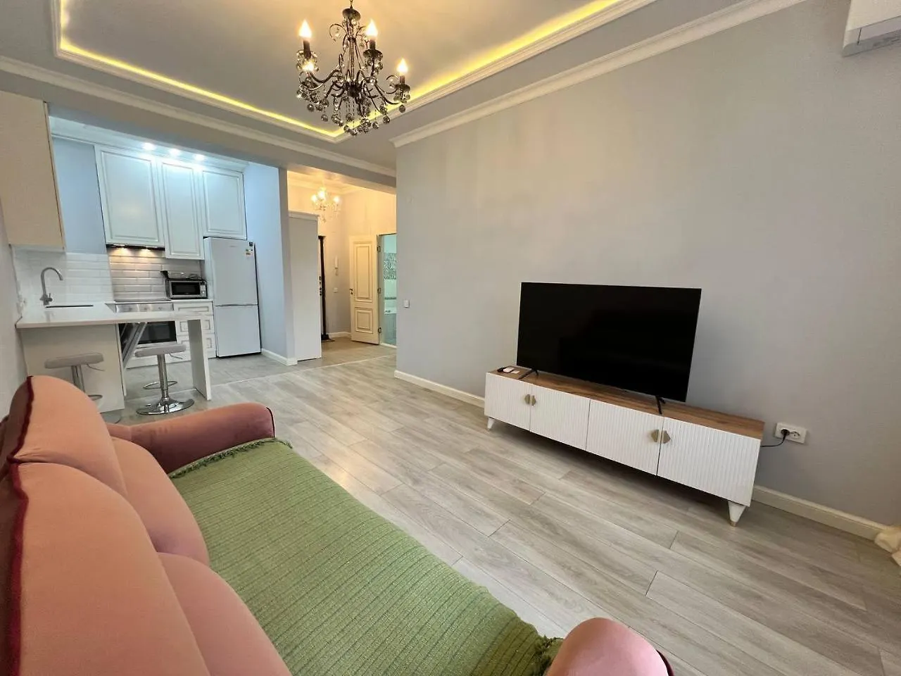 Almaty City Apartments