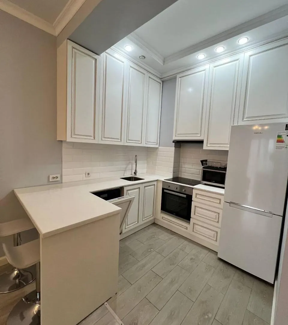 Almaty City Apartments 0*,